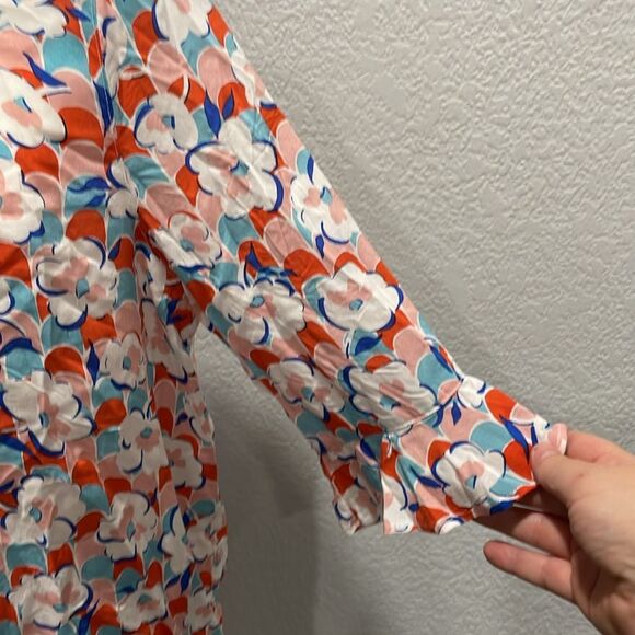 Kate Spade Spring Floral Button Down Blouse Size Medium - Picture 2 of 6